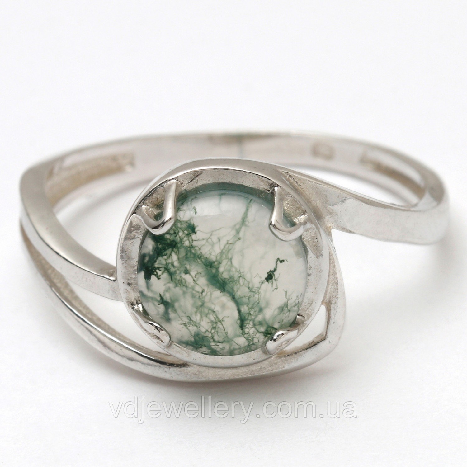 Серебряное кольцо с моховым агатом кжх118