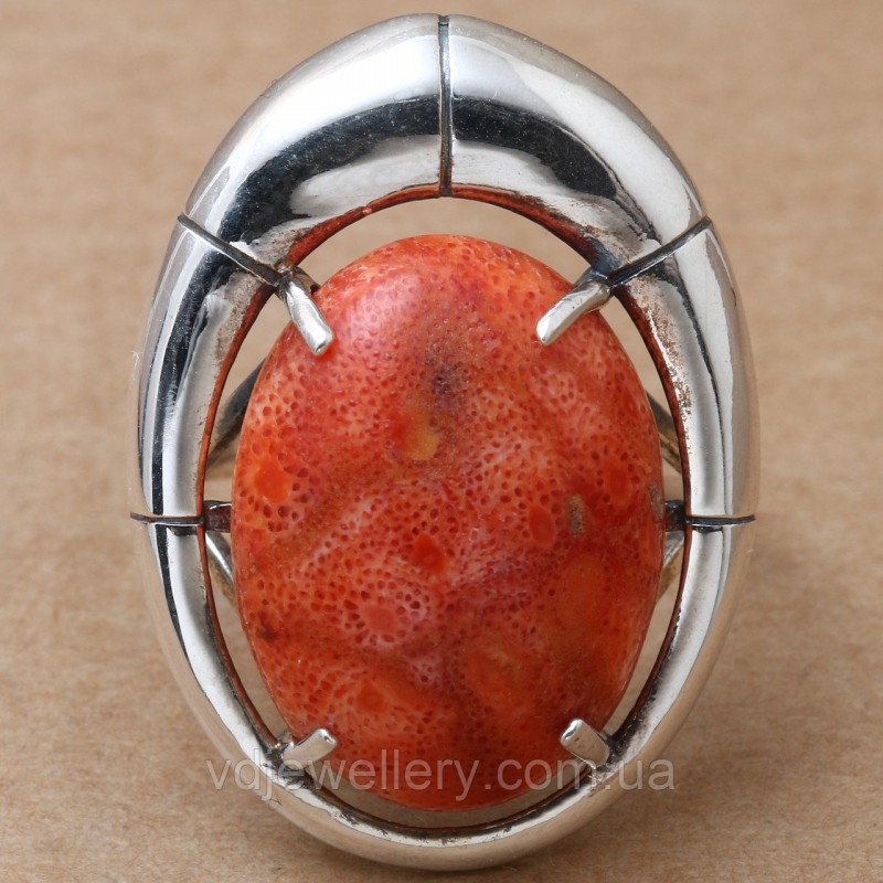 Серебряное кольцо 369КЮ