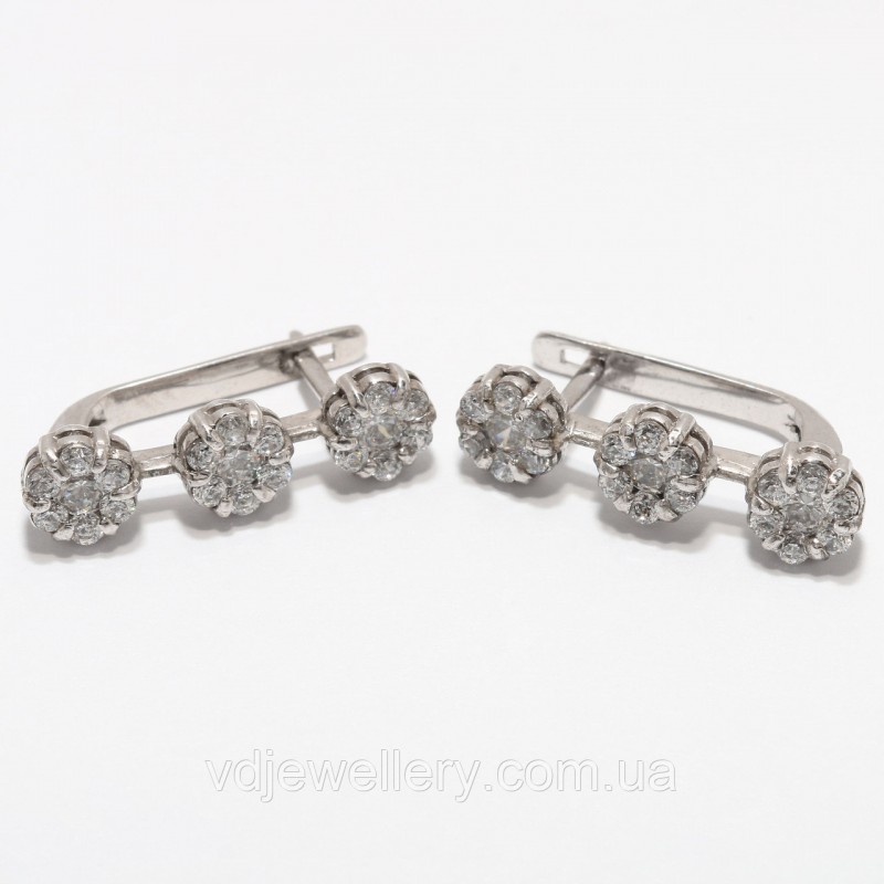 Серебряные серьги 108КН