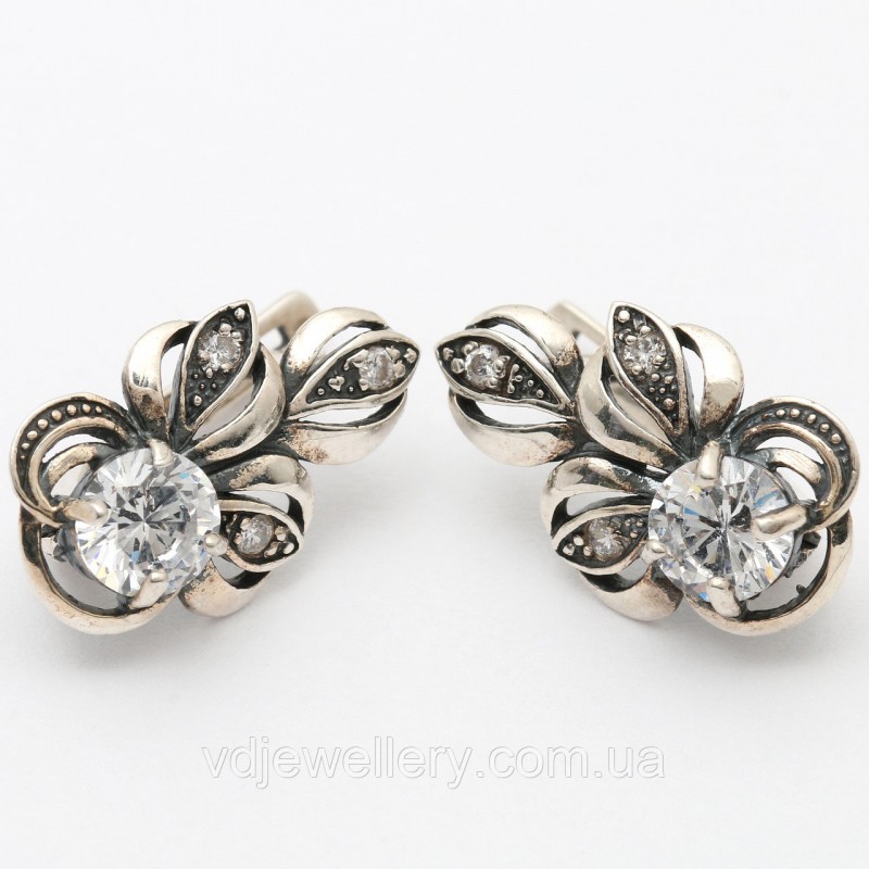 Серебряные серьги 366КН