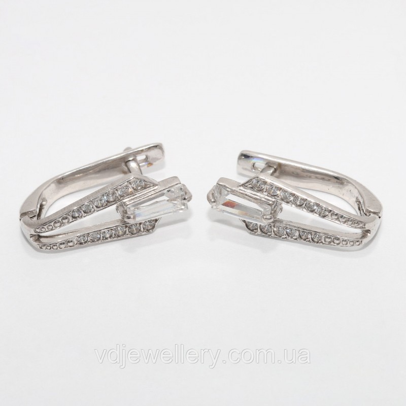 Серебряные серьги 86кн