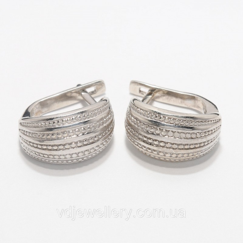 Серебряные серьги 167КН