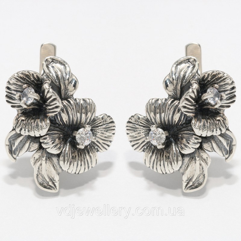 Серебряные серьги 196КН