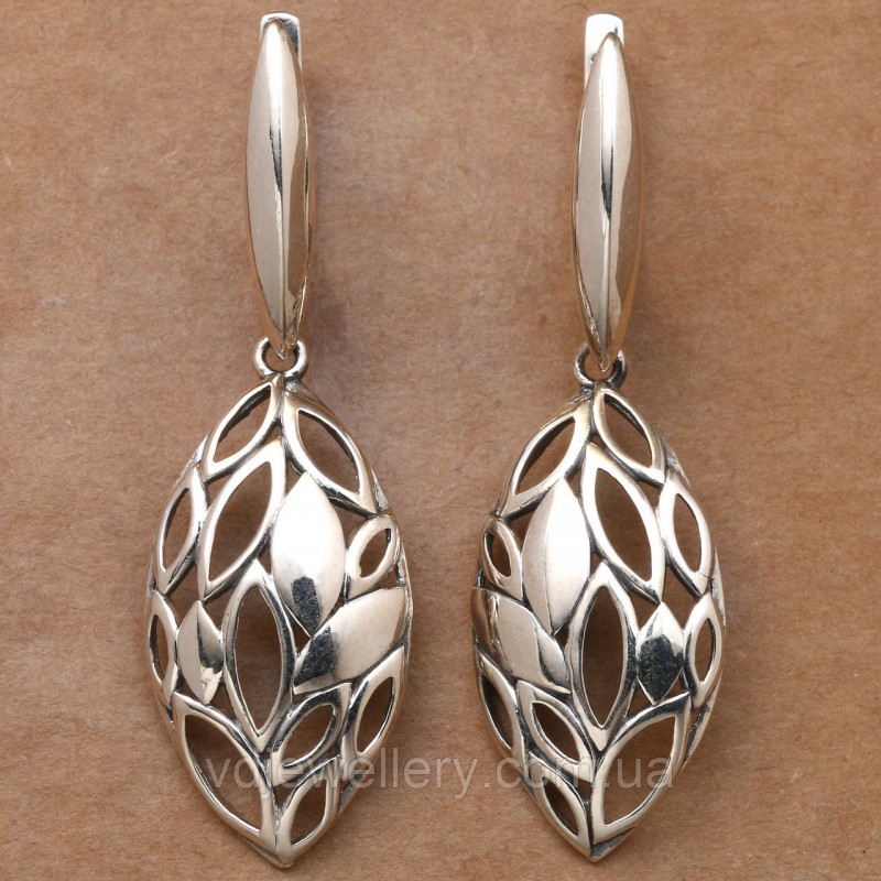 Серебряные серьги 443КН