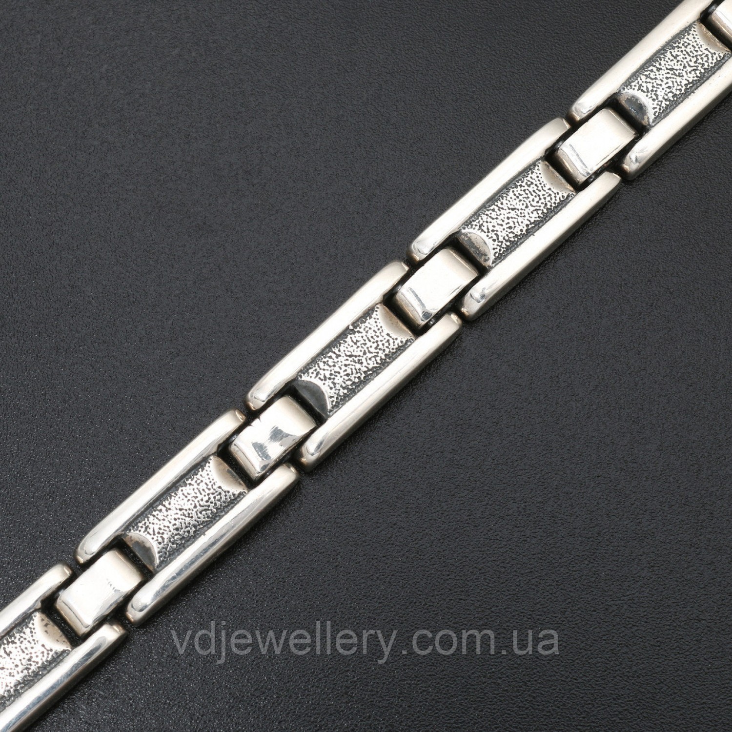 Мужской серебряный браслет 5100047