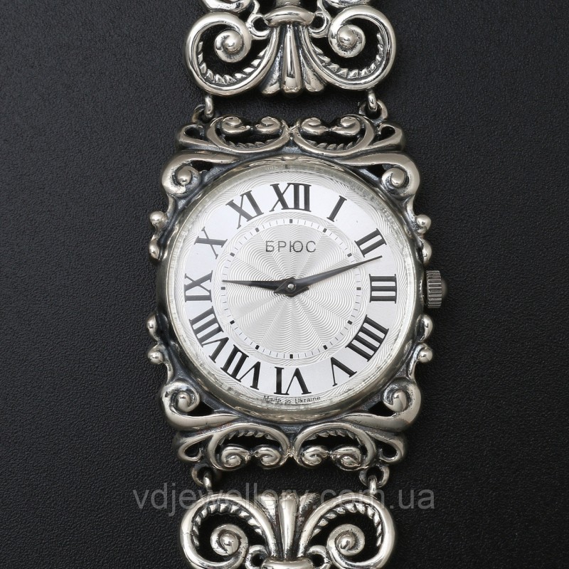 Женские серебряные часы 0561